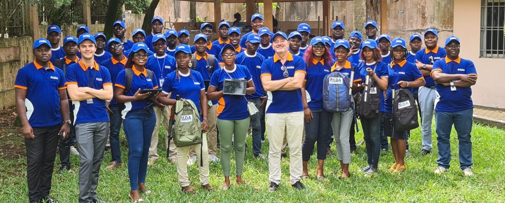 Abidjan District Address System project: the surveying teams are out in the field